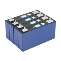 Celdas prismáticas LiFePO4 de alta calidad de 3.2V 54Ah con larga vida útil y excelente seguridad para sistemas DIY de 12V, 24V, 48V
