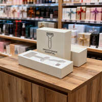 Boîte cadeau de luxe rigide pour rasoir de sécurité avec logo personnalisé, emballage vide pour kit de rasage en papier avec insert en papier de pulpe pressé à l'état humide