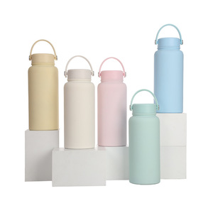 Stainless Steel Insulated Water Bottle 304 Large Capacity Portable Outdoor Sports Bottle Screw Cap With Handle - Product Image 3