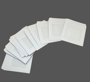 ซองกระดาษการ์ดสีขาว ซองคราฟท์แบบกำหนดเอง ซองรีไซเคิลพร้อมหน้าต่าง PVC สำหรับภาพถ่ายบุคคล ภาพถ่ายพอร์เทรต - Product Image 6