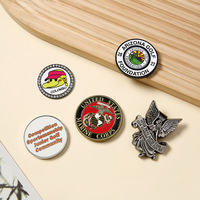 Marqueur de balle de golf magnétique personnalisé en émail, double marqueur, porte-marqueur de balle de golf en forme de jeton de poker, jeton de poker de golf en métal