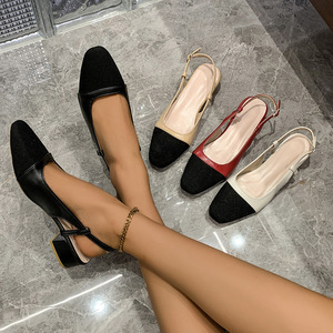 รองเท้าส้นเตารีดแบบสวมหัวปิดสำหรับผู้หญิง รุ่นใหม่ล่าสุด ไซส์ใหญ่ ส้นหนา สไตล์เรโทร ขายส่ง - Product Image 4