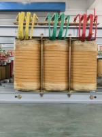 Estabilizador de Voltaje Trifásico de CA SBW-350kVA, Cobre, Alta Eficiencia 98%, Protección Contra Sobretensiones, 50/60Hz