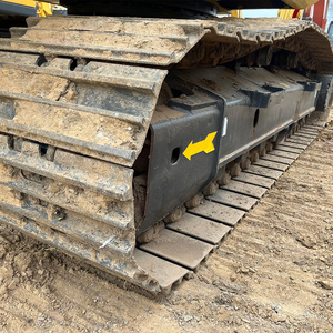 Excavadora de cadenas usada Komatsu PC220 de 22 toneladas con motor Cummins y bomba de engranajes - Modelo 2024, bajo precio, alta calidad - Product Image 5