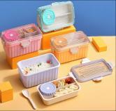 Set di contenitori per alimenti rettangolari con coperchio a clip, impilabili, con cucchiaio, per viaggi e conservazione in frigorifero - Product Image 3