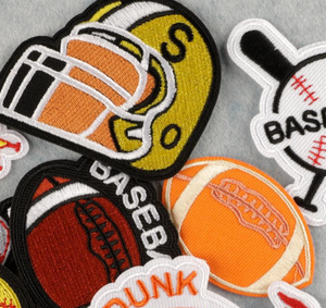 Patch brodé thermocollant à thème personnalisé pour le jour du match de rugby ou de softball, idéal pour les sweats à capuche, les sacs ou les casquettes – Excellent rapport qualité-prix - Product Image 2