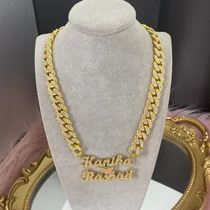 Collana personalizzata in acciaio inossidabile a doppio strato <span class=keywords><strong>con</strong></span> targhetta a forma di cuore collana <span class=keywords><strong>con</strong></span> lettera personalizzata <span class=keywords><strong>con</strong></span> catena cubana - Product Image 3