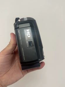 Caméscope numérique Full HD Sony HDR-PJ670 d'occasion avec zoom optique 30x et projecteur intégré - Product Image 2