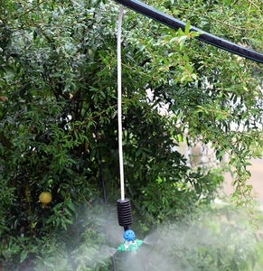 Sistema di irrigazione automatico PE tubo vaso di fiori in plastica abbeveratoio con gocciolamento testa per serra e giardino di irrigazione - Product Image 1