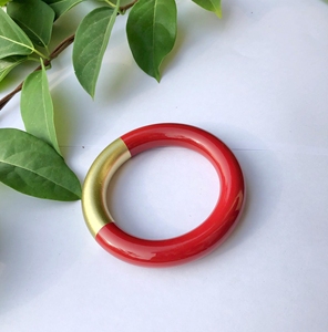 Bracelet artisanal en corne de buffle polie naturelle de Minh Giang Craft Vietnam, bijou fait main, cadeau à vendre - Product Image 5