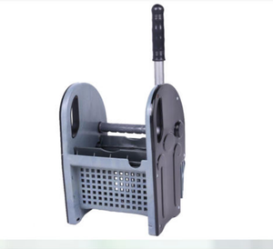 ที่บีบน้ำถูพื้นแบบมืออาชีพ CYP 3221 ทำจากพลาสติกแข็งแรงทนทาน ด้ามจับพลาสติก ใช้งานได้กับรถเข็นทำความสะอาดโรงแรมทั่วไป - Product Image 1