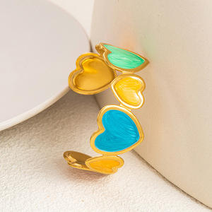 Brazalete de Acero Inoxidable Chapado en Oro con Forma de Corazón, Diseño Colorido, Joyería para Fiestas, Brazalete Unisex de Moda - Product Image 4