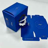 Boîte cadeau rigide en carton estampé or de qualité supérieure avec poignée et fermeture magnétique, emballage alimentaire pour desserts et gâteaux