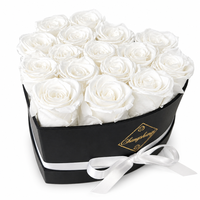 Boîte en forme de cœur de luxe avec 16 roses blanches préservées, fleur éternelle, ruban, cadeau de mariage, Saint-Valentin, anniversaire, vente en gros, personnalisable