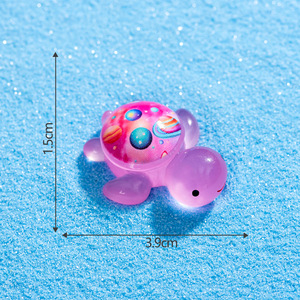 Conception populaire lueur dans l'obscurité coloré <span class=keywords><strong>ciel</strong></span> <span class=keywords><strong>étoilé</strong></span> <span class=keywords><strong>tortue</strong></span> 3D résine Microlandschaft animaux résine moules résine breloques pour la décoration - Product Image 6