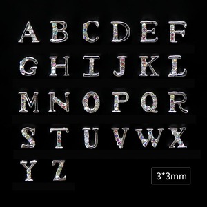 <span class=keywords><strong>Uñas</strong></span> de plata mayúsculas en inglés cartas con diamantes de imitación viejo alfabeto inglés A-Z 26 Uds decoración del arte del clavo de DIY <span class=keywords><strong>para</strong></span> las mujeres - Product Image 2
