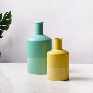 Vase <span class=keywords><strong>Ikebana</strong></span> en céramique émaillée bicolore moderne nordique, neuf d'usine, couleur personnalisée, décoration de table de mariage, décoration de la maison - Product Image 3