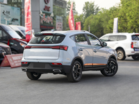 Vente Flash : Ensemble de Phares pour JAC X5/Sehol X6 4121100S4500/4121100S4500, Lampes Avant, Pièces de Rechange Auto, Accessoires de Voiture