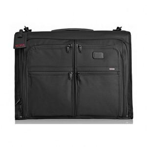 Échantillon gratuit : Fabricant de sacs à vêtements pliables réutilisables en Oxford avec logo personnalisé pour le voyage et le luxe - Product Image 2