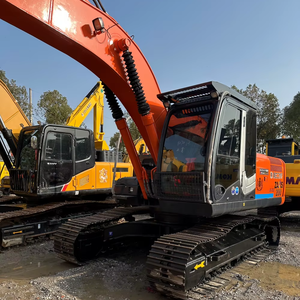 Excavadora Usada HITACHI ZX200 ZX135 de Tamaño Mediano, 20 Toneladas/13 Toneladas, Piezas Originales de Japón, Buen Estado, Precio Competitivo - Product Image 1