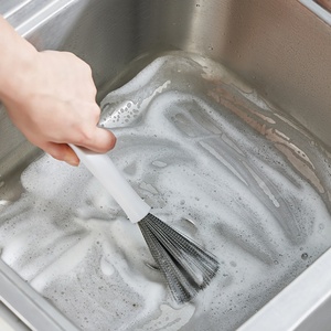 แปรงล้างหม้อสแตนเลส Kitchen Creative แปรงล้างจานลวดโลหะพร้อมตะขอสำหรับหม้อและจาน - Product Image 1