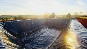 غشاء أرضي من البولي إيثيلين عالي الكثافة (HDPE) بسمك 1.5 مم، مقاوم للتآكل، لتخزين الغاز الحيوي في أكياس وخزانات الغاز الحيوي وأجهزة الهضم الحيوي، بيع مباشر من المصنع - Product Image 6