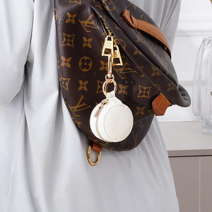 Vente flash : Sac de rangement pour bijoux de voyage en cuir PU miniature personnalisé, fermeture éclair ronde, luxe, noir - Product Image 5