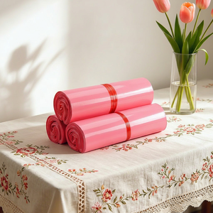 Enveloppes polyvalentes colorées pour cosmétiques, sacs d'expédition en plastique imperméables en gros pour maquillage, produits de beauté, livraison de colis - Product Image 1