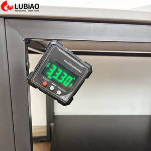 Inclinometro Digitale Laser a 2 Lati con Telaio in Alluminio e Magneti su 4 Lati, Batteria Ricaricabile - Product Image 4