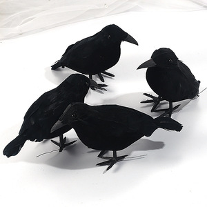 Corbeau réaliste à plumes noires de 7,9 pouces pour Halloween, avec bande élastique pour l'épaule, accessoires de costume pour fête dansante et cosplay - Product Image 6