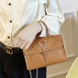 <span class=keywords><strong>Sac</strong></span> à <span class=keywords><strong>main</strong></span> carré gaufré pour femme avec chaîne à pompon, <span class=keywords><strong>sac</strong></span> à bandoulière <span class=keywords><strong>rond</strong></span>, <span class=keywords><strong>sac</strong></span> de plage et de voyage pas cher, <span class=keywords><strong>sac</strong></span> bandoulière - Product Image 2