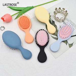 Private Label Women's Air Cushion Mini Comb Cute Children's Durable Household Massage <b>Tool</b> <b>Makeup</b> Essential - Product Image 1