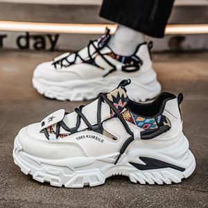Zapatos de Plataforma Modernos para Hombre, Malla Transpirable, Estilo Coreano, Zapatos Deportivos Casuales de Moda para Primavera/Verano - Product Image 1