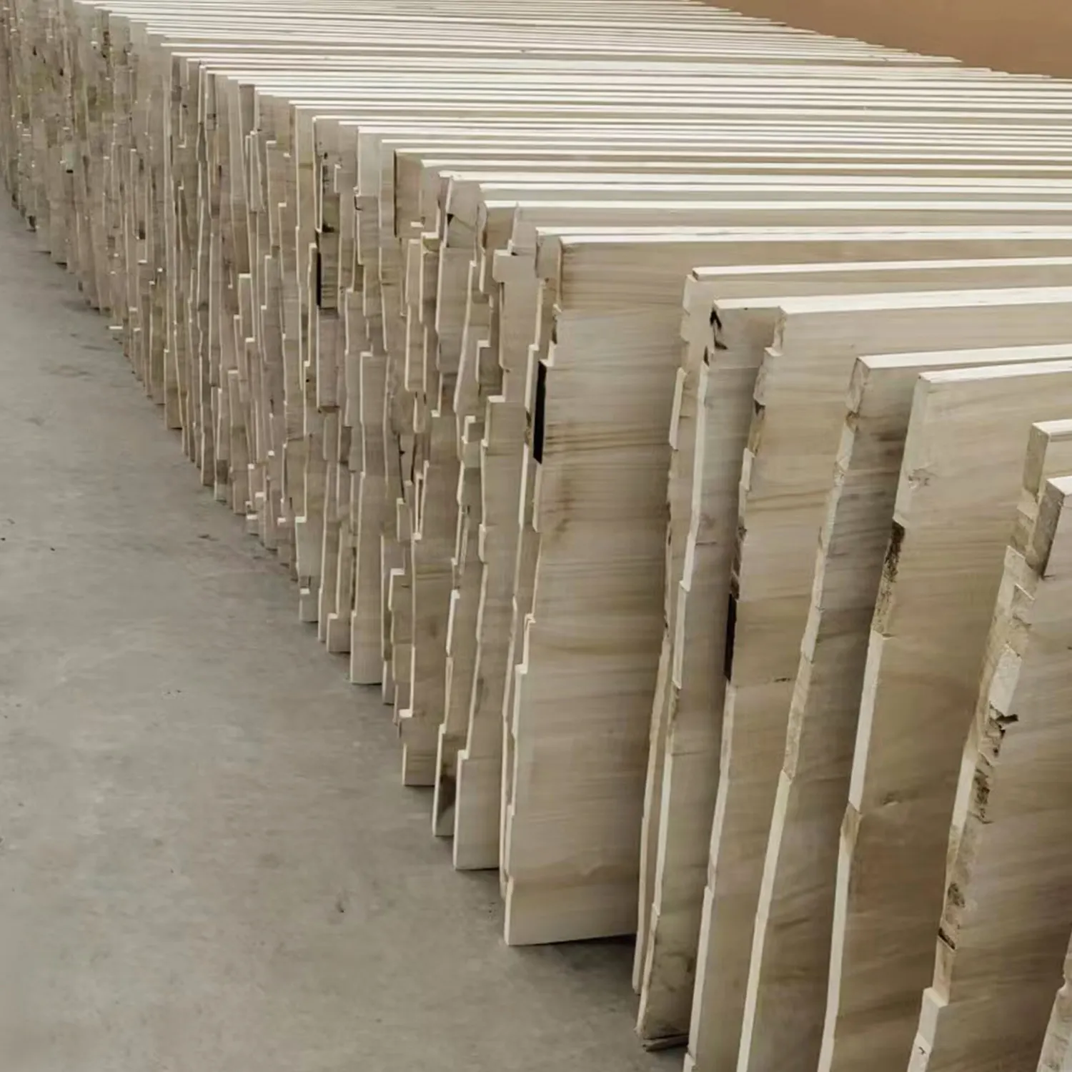 Preço do fornecedor para construção de moldura de madeira paulownia placa de madeira serrada paulownia