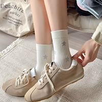 WUYANG FACTORY l'étoile à cinq branches automne et hiver chaussettes épaisses pour femmes chaussettes hautes moyennes chaussettes de maternité empilables nouveau Style