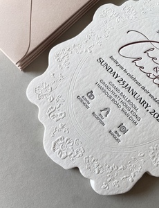 Enveloppes et cartes personnalisées haut de gamme avec estampage à chaud et gaufrage dorés - Product Image 3