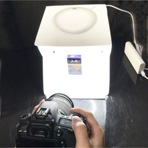 เต็นท์ถ่ายภาพขนาดเล็ก 20 ซม. พร้อมไฟวงแหวน LED แบบพับได้ สำหรับถ่ายภาพสินค้า เครื่องประดับ และภาพบุคคล - Product Image 2