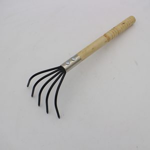 Râteau <span class=keywords><strong>à</strong></span> <span class=keywords><strong>palourdes</strong></span> <span class=keywords><strong>à</strong></span> 5 dents avec filet en maille, râteau de plage manuel en bois pour creuser les <span class=keywords><strong>palourdes</strong></span>, les huîtres et les fruits de mer - Product Image 5
