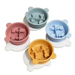 Wholesale Food Grade Silicon Baby Feeding Set Dinnerware Bear Suction Kids Baby Silicone Bowl Spoon Fork Set With Lid