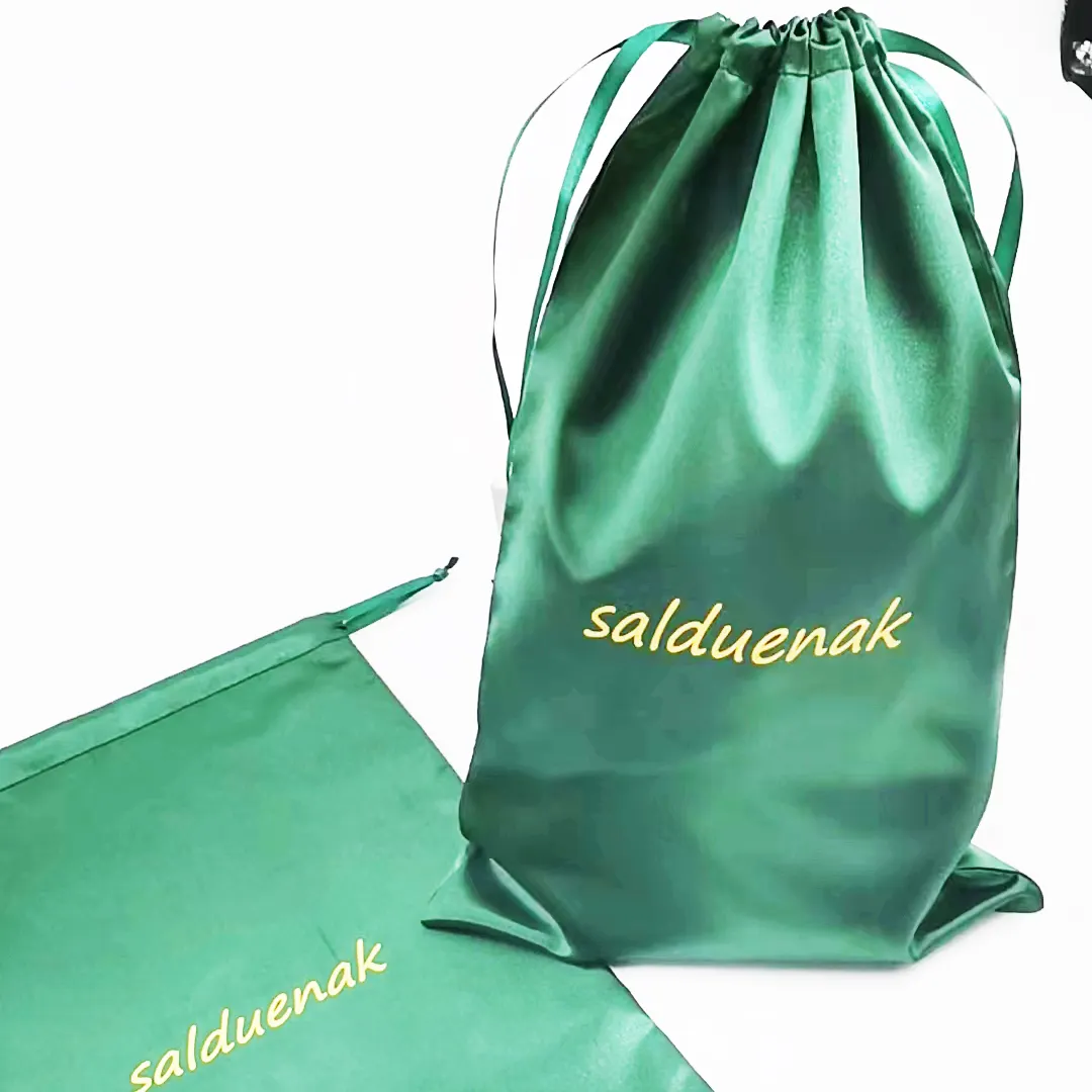 Bolsa satinada con cordón para guardar peluca, bolso de almacenamiento con logotipo personalizado, pelo de tejido humano satinado, paquete de regalo