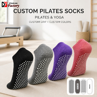 Chaussettes de Pilates en coton personnalisées avec logo brodé jacquard, antidérapantes