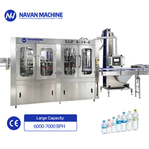 Ligne de <span class=keywords><strong>remplissage</strong></span> et de bouchage automatique pour la fabrication de bouteilles, équipement de rinçage et de lavage des bouteilles. - Product Image 1