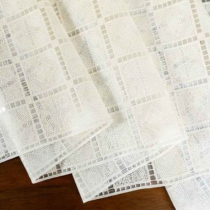 Boen biểu tượng tùy chỉnh dùng một lần hình chữ nhật Khăn trải bàn Handmade dệt thanh lịch rắn màu <span class=keywords><strong>Polyester</strong></span> đám cưới bên tiệc chiêu đãi sử dụng nhà - Product Image 2