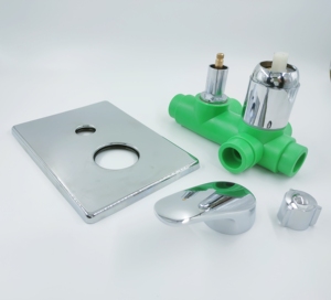 Offre Spéciale Mur Monté Salle De Bains Douche Robinet CHR OEM EN CÉRAMIQUE Style En Laiton Plomb à la Surface Plaque Solide Chrome Poignée Caractéristique Matériel - Product Image 6