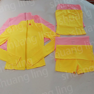 Ropa de Verano para Mujer Conjuntos de Yoga para Mujer Chaqueta con Logo Personalizado y Shorts Conjunto Deportivo de 2 Piezas para Gimnasio Entrenamiento y Fitness para Mujer - Product Image 2