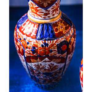 Coppia di Vasi in Porcellana Imari Artigianali, Design Nordico, Decorazione da Tavolo per Pasqua di Daniele F. - Product Image 2