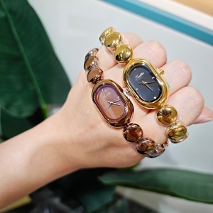 <span class=keywords><strong>Montre</strong></span> Scottie E9731b de luxe à quartz avec diamants, design ovale simple, <span class=keywords><strong>bracelet</strong></span> en acier inoxydable de 22 mm, <span class=keywords><strong>montre</strong></span> de mode professionnelle 9731b pour <span class=keywords><strong>femme</strong></span> - Product Image 4
