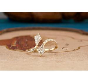 ว่าวคู่ที่สง่างามแหวนเพชรแฟชั่นทำด้วยมือเครื่องประดับเพชรหรูหราเป็นประกายดีไซน์เหนือกาลเวลา - Product Image 1