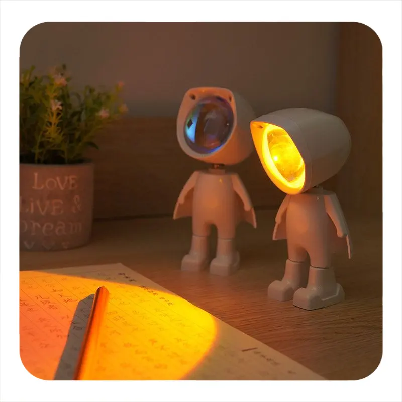 NEW 2024 New Product High Quality Astronaut Sunset Lamp Robot Home Light 2024