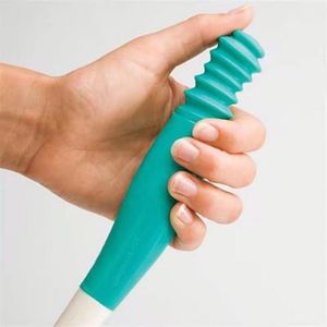 USSE Outils d'hygiène pour toilettes à long manche confortables en élastomère bleu, portée étendue de plus de 15 pouces, poignées pour papier toilette et lingettes pré-humidifiées - Product Image 5